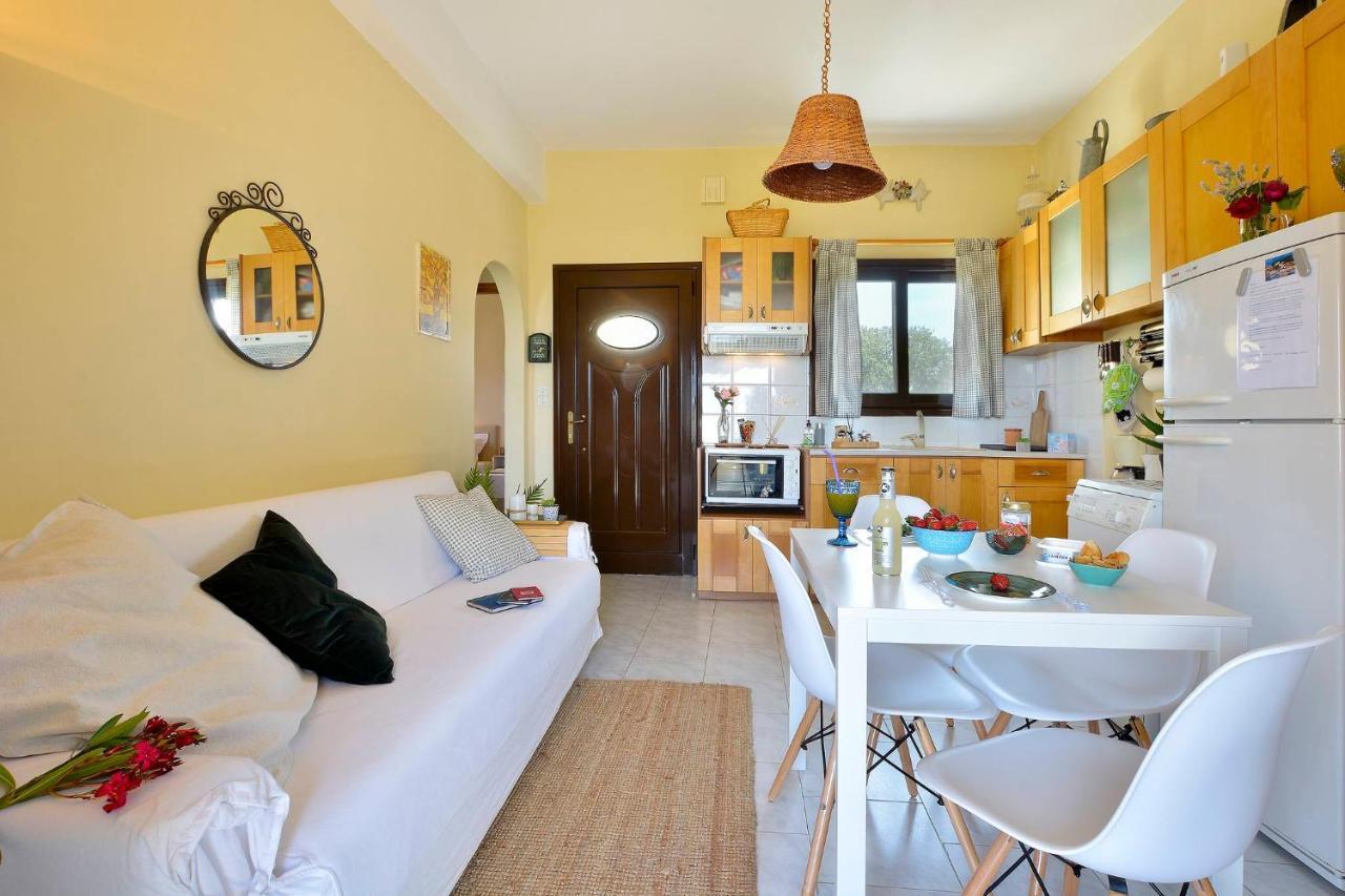 Дом отдыха Eleonora House *